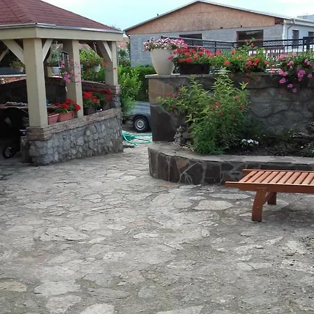 Apartman Sandal Appartement Dunajská Streda